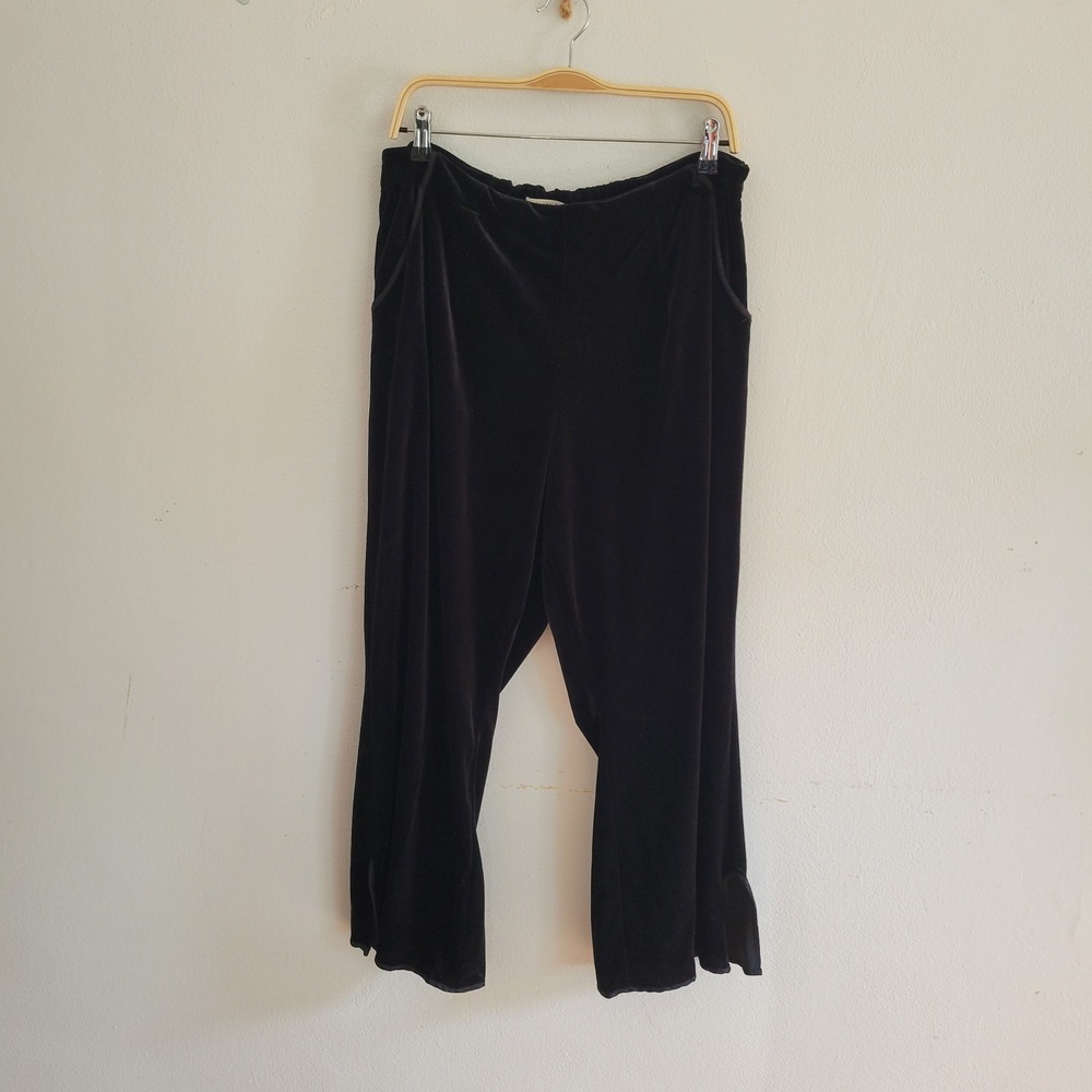 Standards and Practice Velvet Crop Pants 1X Black Side Slits Glam Quiet Luxury